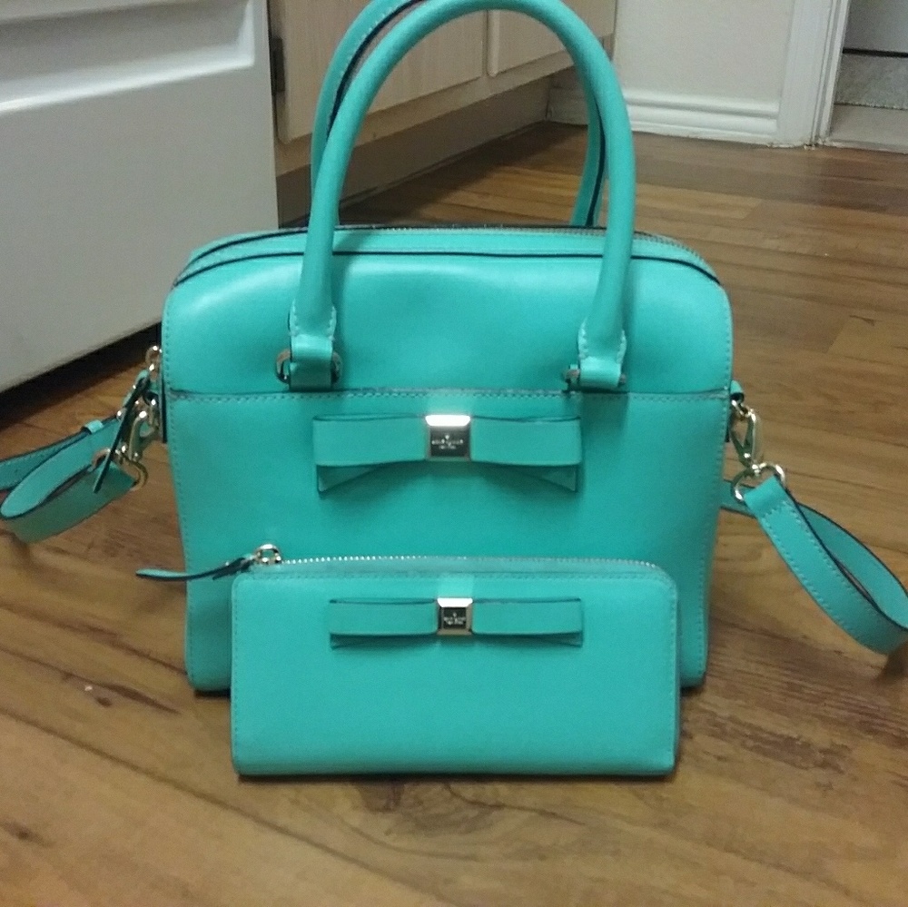 Kate Spade matching purse and wallet